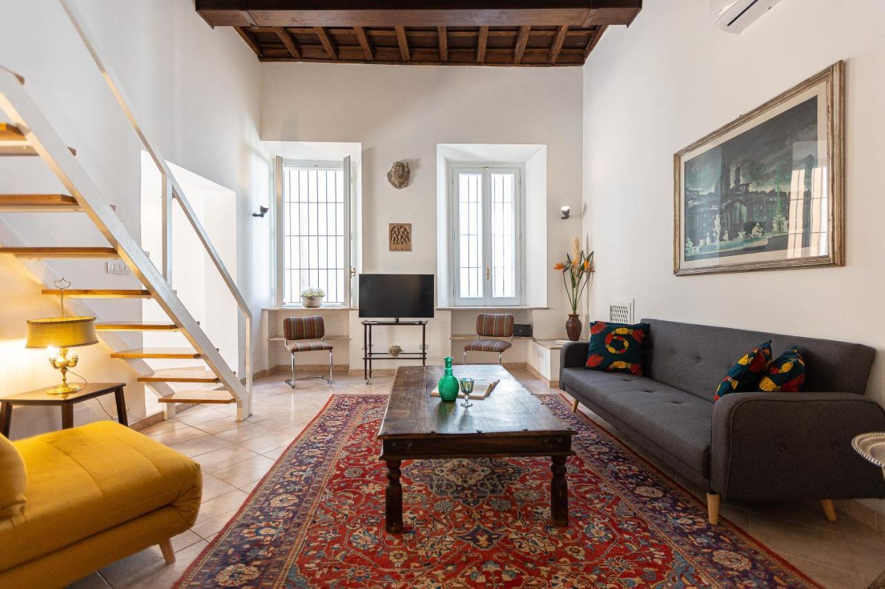Amazing Historical Apartment - Jewish Ghetto Rome Bagian luar foto