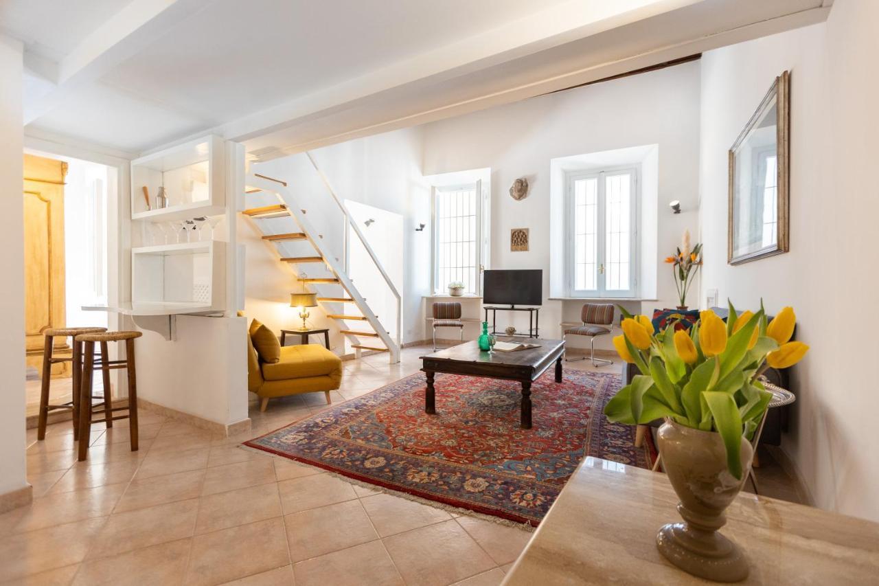 Amazing Historical Apartment - Jewish Ghetto Rome Bagian luar foto