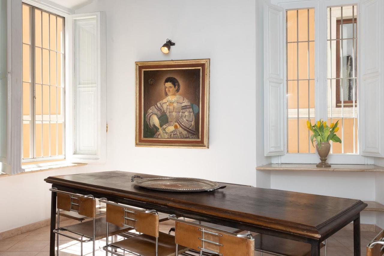 Amazing Historical Apartment - Jewish Ghetto Rome Bagian luar foto