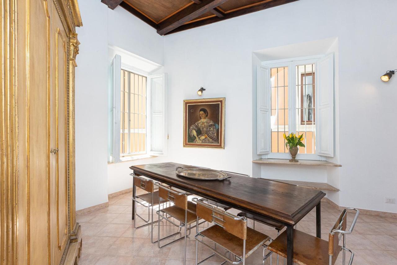 Amazing Historical Apartment - Jewish Ghetto Rome Bagian luar foto