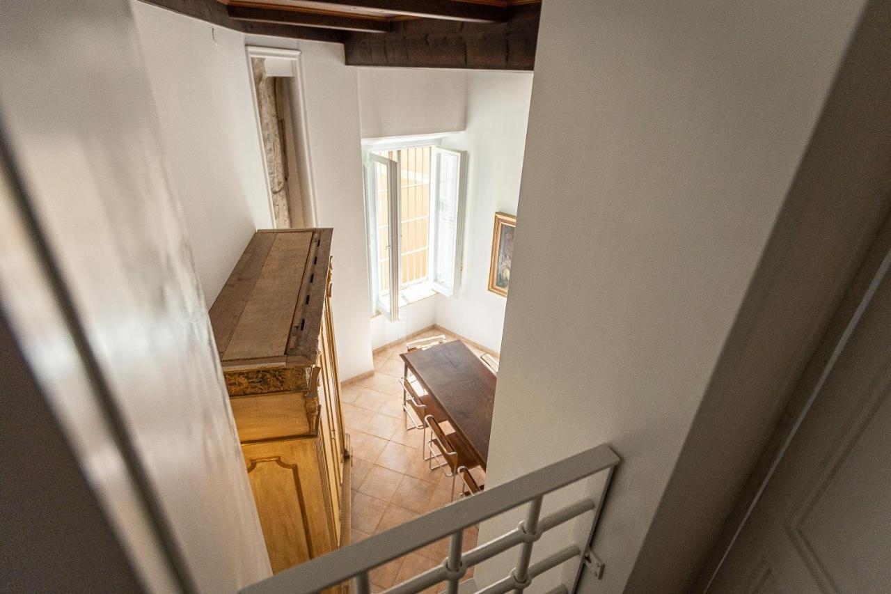 Amazing Historical Apartment - Jewish Ghetto Rome Bagian luar foto