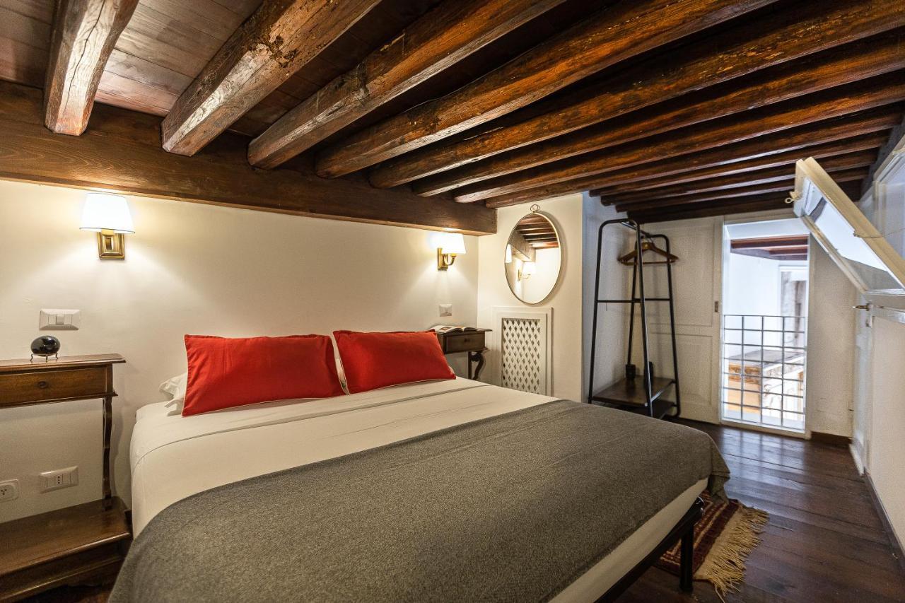 Amazing Historical Apartment - Jewish Ghetto Rome Bagian luar foto