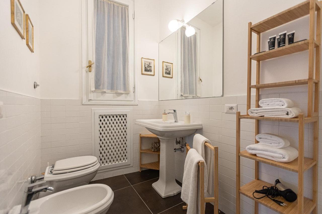 Amazing Historical Apartment - Jewish Ghetto Rome Bagian luar foto