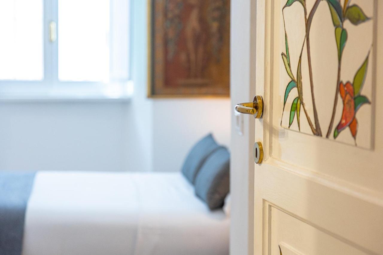 Amazing Historical Apartment - Jewish Ghetto Rome Bagian luar foto