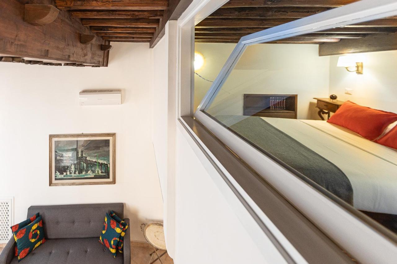 Amazing Historical Apartment - Jewish Ghetto Rome Bagian luar foto