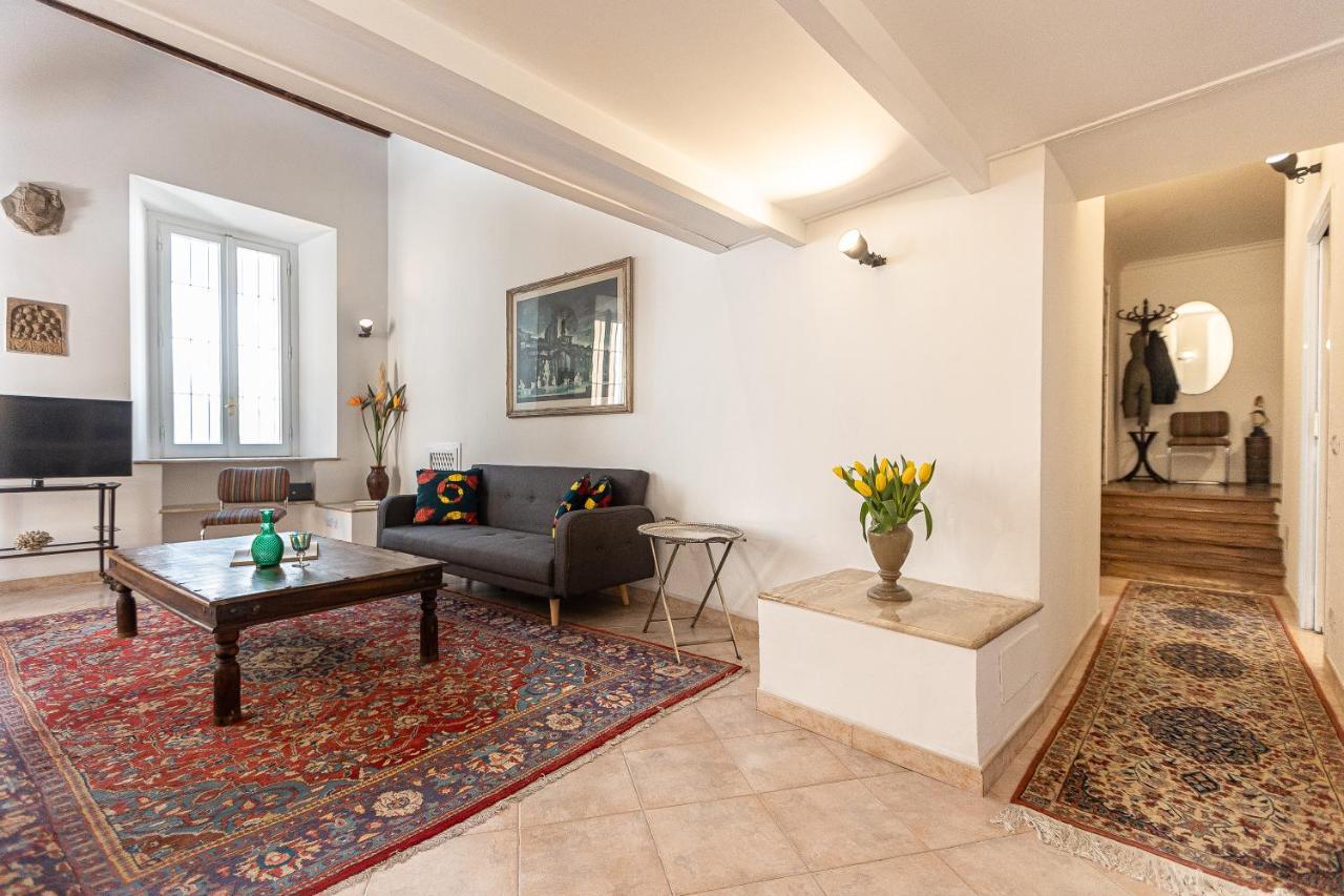 Amazing Historical Apartment - Jewish Ghetto Rome Bagian luar foto