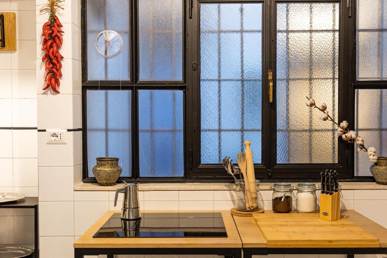 Amazing Historical Apartment - Jewish Ghetto Rome Bagian luar foto