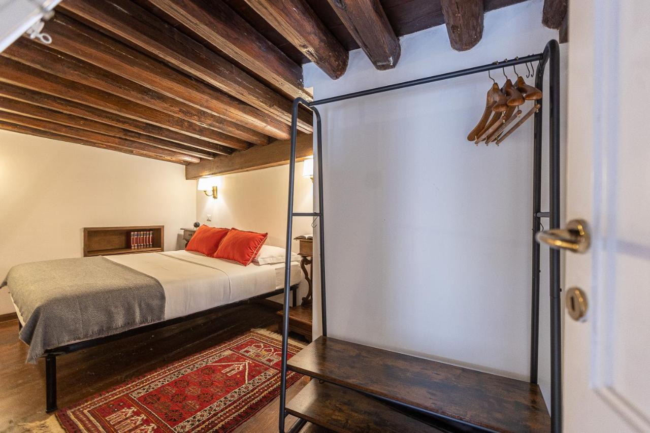 Amazing Historical Apartment - Jewish Ghetto Rome Bagian luar foto